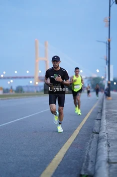 Runner Photo 2029214