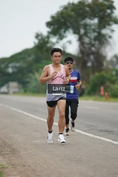 Runner Photo 2029334