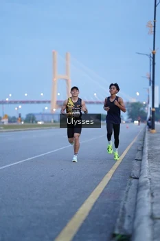 Runner Photo 2029367