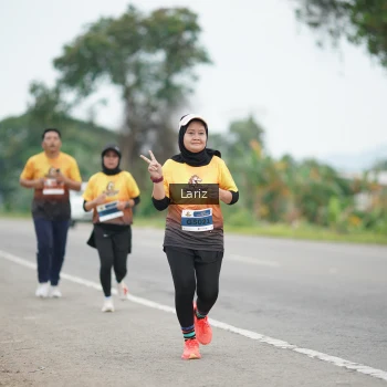 Runner Photo 2029415