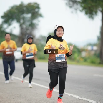 Runner Photo 2029417