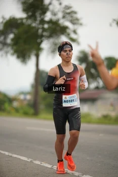 Runner Photo 2029483