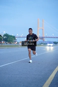 Runner Photo 2029513