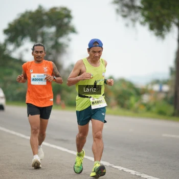 Runner Photo 2029637