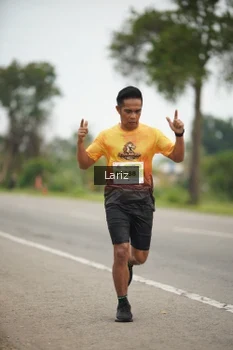 Runner Photo 2029670