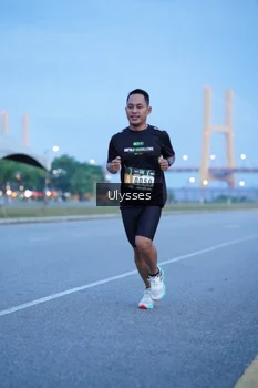 Runner Photo 2029671