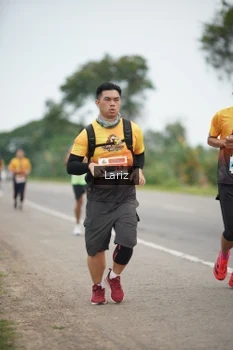 Runner Photo 2029676
