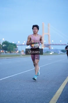 Runner Photo 2029689