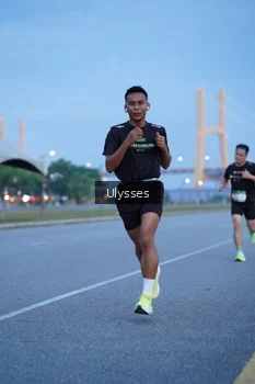 Runner Photo 2029910