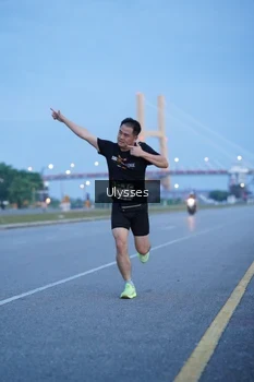 Runner Photo 2029932