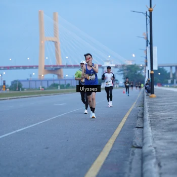 Runner Photo 2029952