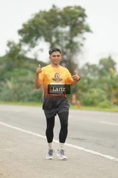 Runner Photo 2029971