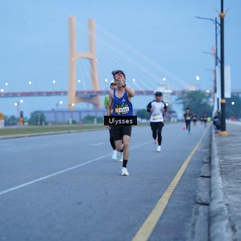 Runner Photo 2029976