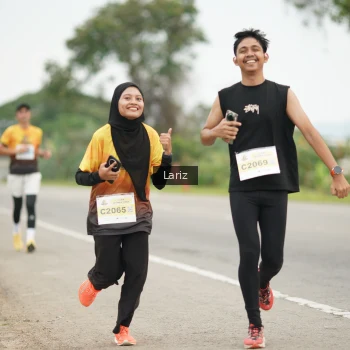 Runner Photo 2029990