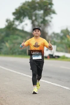 Runner Photo 2030029