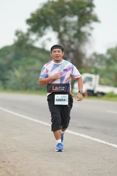 Runner Photo 2030032