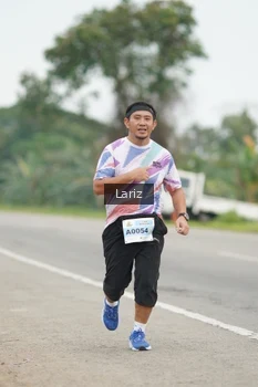 Runner Photo 2030033