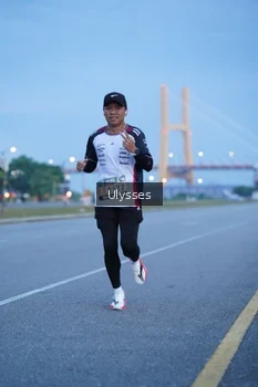 Runner Photo 2030049