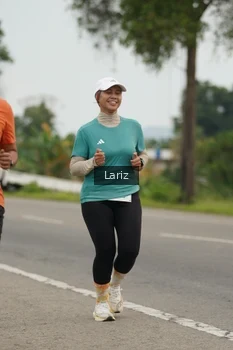 Runner Photo 2030073