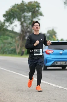 Runner Photo 2030113