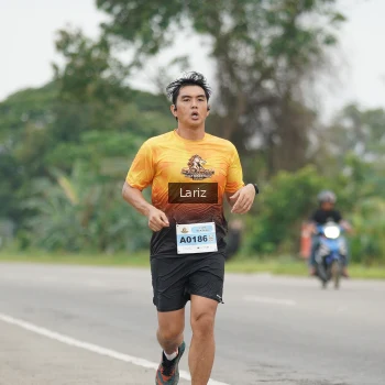 Runner Photo 2030120