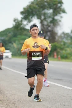 Runner Photo 2030131