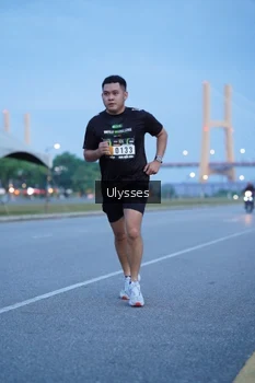 Runner Photo 2030137