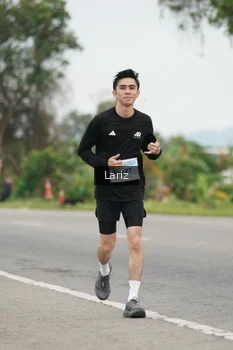 Runner Photo 2030177
