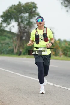 Runner Photo 2030274