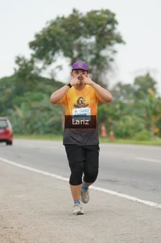 Runner Photo 2030296