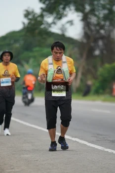 Runner Photo 2030321