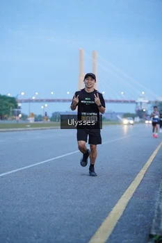 Runner Photo 2030340