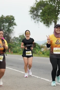 Runner Photo 2030350