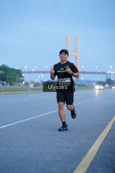 Runner Photo 2030365