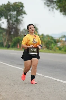 Runner Photo 2030389