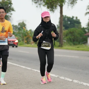 Runner Photo 2030404
