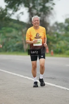 Runner Photo 2030494