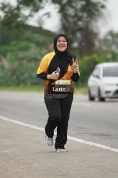 Runner Photo 2030500