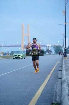 Runner Photo 2030535