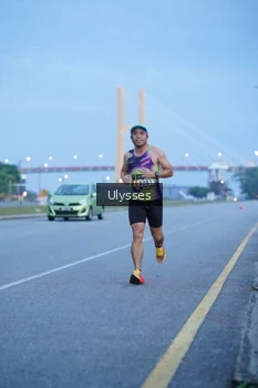 Runner Photo 2030559