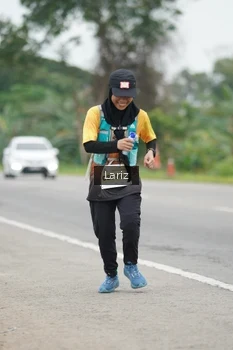 Runner Photo 2030594
