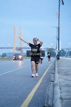 Runner Photo 2030673