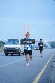 Runner Photo 2030700