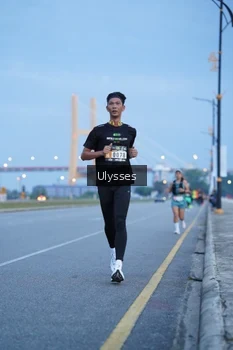 Runner Photo 2030716