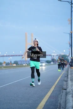 Runner Photo 2030736