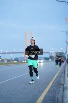 Runner Photo 2030741
