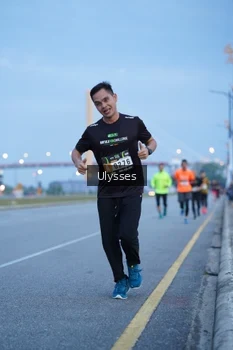 Runner Photo 2030760