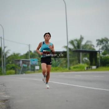 Runner Photo 2030775