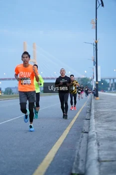 Runner Photo 2030776