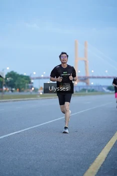 Runner Photo 2030798